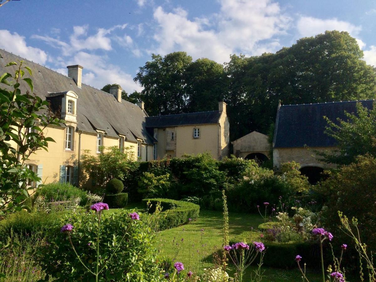 De Ma Fenetre Bed & Breakfast Saint-Martin-des-Entrees Ngoại thất bức ảnh